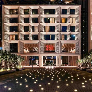 25hours One ***** Dubai